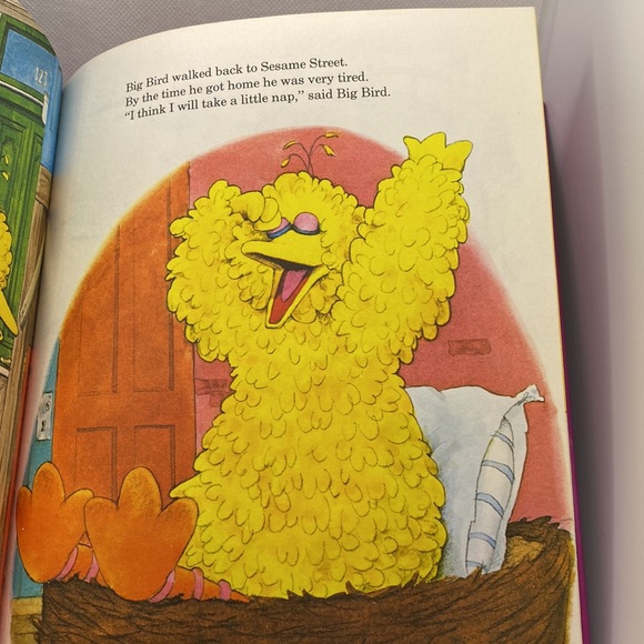 Early Bird on Sesame Street by Linda Hayward Hardcover Sesame Street Book Club - Picture 9 of 16